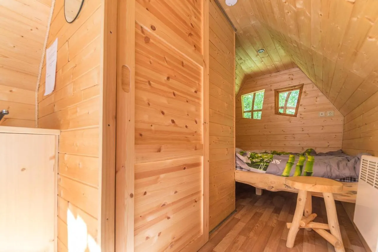 Camping Le Champ Long Hotel La Salle-en-Beaumont