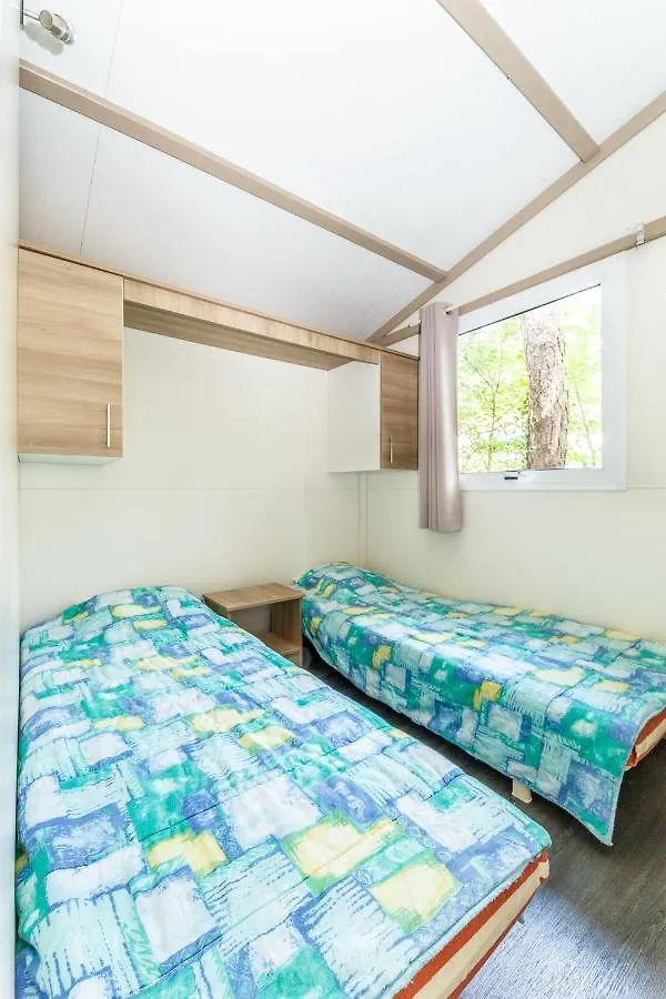 Camping Le Champ Long Hotel La Salle-en-Beaumont
