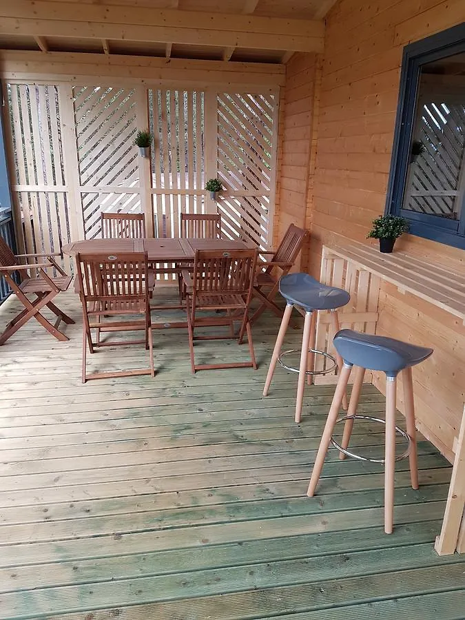 Camping Le Champ Long Hotel La Salle-en-Beaumont Campsite