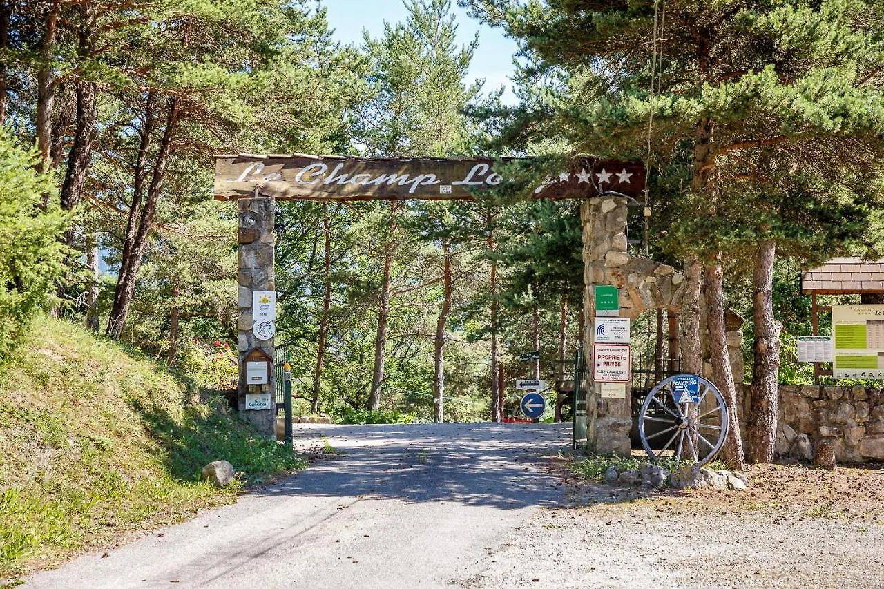 Campsite Camping Le Champ Long Hotel La Salle-en-Beaumont